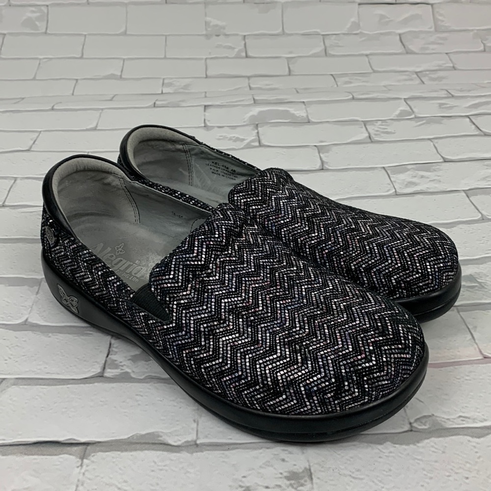 Alegria by PG Lite. slip on shoes Size 40/8 Black silver gray Cushioned